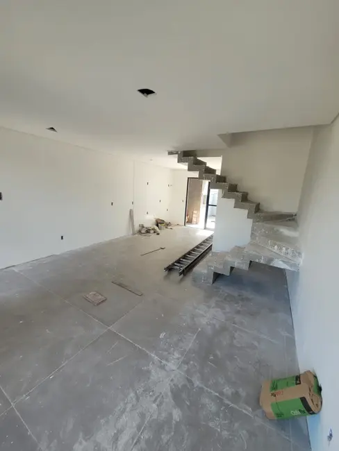 Foto 8 de Casa com 3 quartos à venda, 90m2 em Parque da Matriz, Cachoeirinha - RS