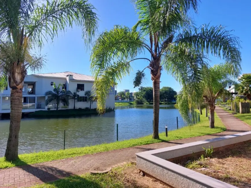 Foto 2 de Casa com 3 quartos à venda, 269m2 em Cachoeirinha - RS