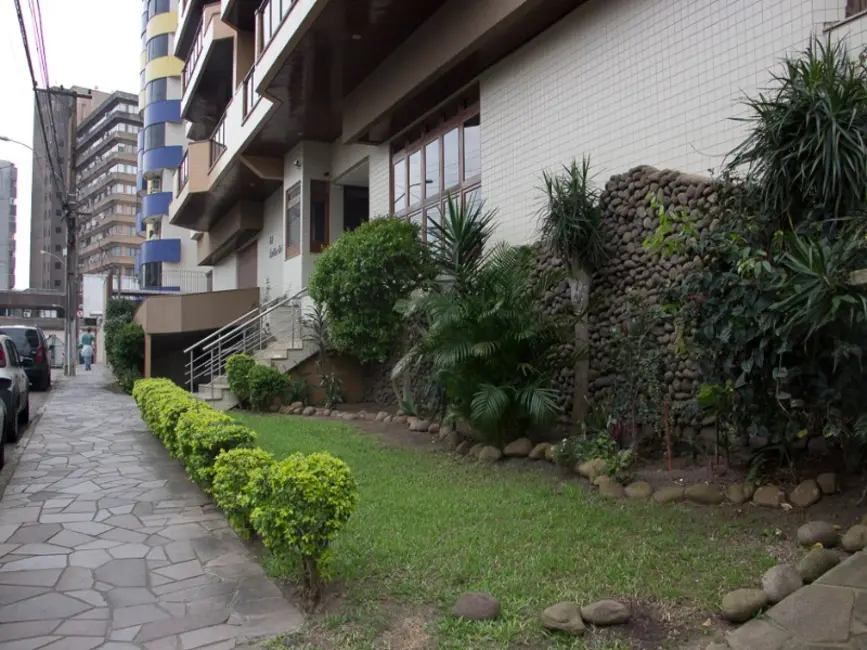 Foto 3 de Apartamento com 3 quartos à venda, 170m2 em Vila Eunice Nova, Cachoeirinha - RS