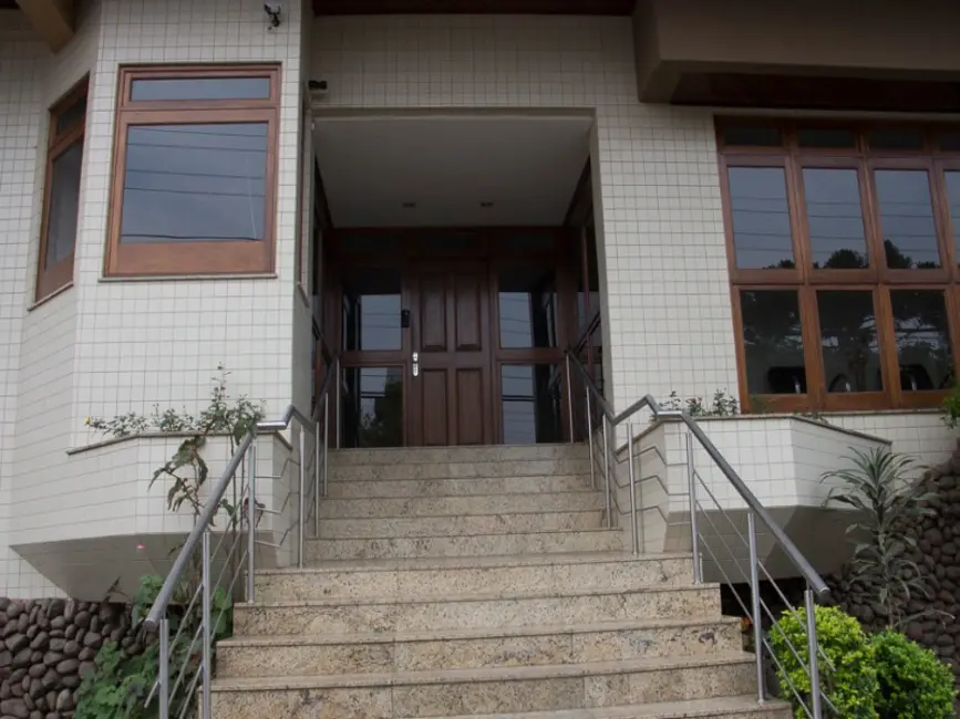 Foto 4 de Apartamento com 3 quartos à venda, 170m2 em Vila Eunice Nova, Cachoeirinha - RS