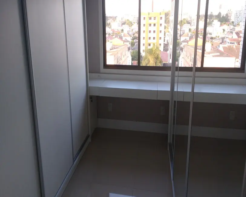 Foto 6 de Apartamento com 3 quartos à venda, 130m2 em Cachoeirinha - RS