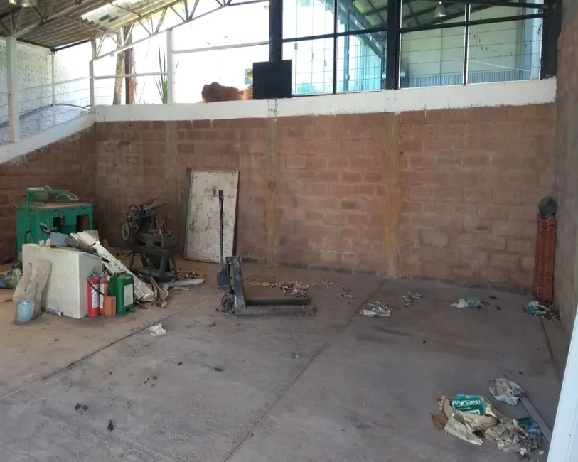 Foto 4 de Casa com 3 quartos à venda, 408m2 em Cachoeirinha - RS