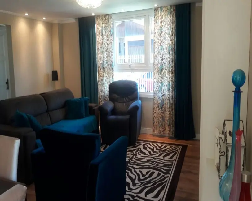 Foto 28 de Casa com 4 quartos à venda, 250m2 em Vila Cachoeirinha, Cachoeirinha - RS