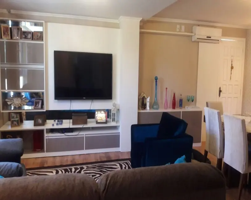 Foto 27 de Casa com 4 quartos à venda, 250m2 em Vila Cachoeirinha, Cachoeirinha - RS