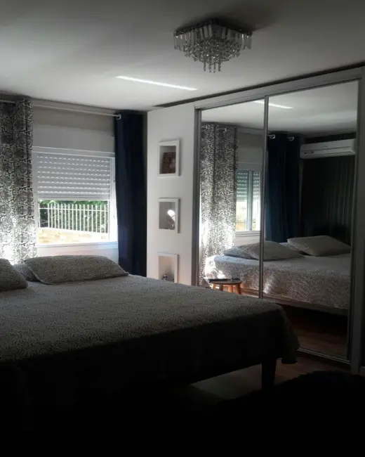 Foto 21 de Casa com 4 quartos à venda, 250m2 em Vila Cachoeirinha, Cachoeirinha - RS