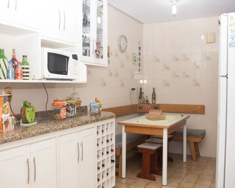 Apartamento com 3 quartos à venda, 166m2 em Vila Eunice Nova, Cachoeirinha - RS - imagem 9 Foto 9 de Apartamento com 3 quartos à venda, 166m2 em Vila Eunice Nova, Cachoeirinha - RS