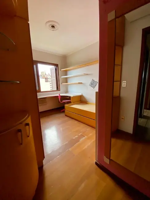 Foto 9 de Apartamento com 3 quartos à venda, 305m2 em Vila Eunice Nova, Cachoeirinha - RS