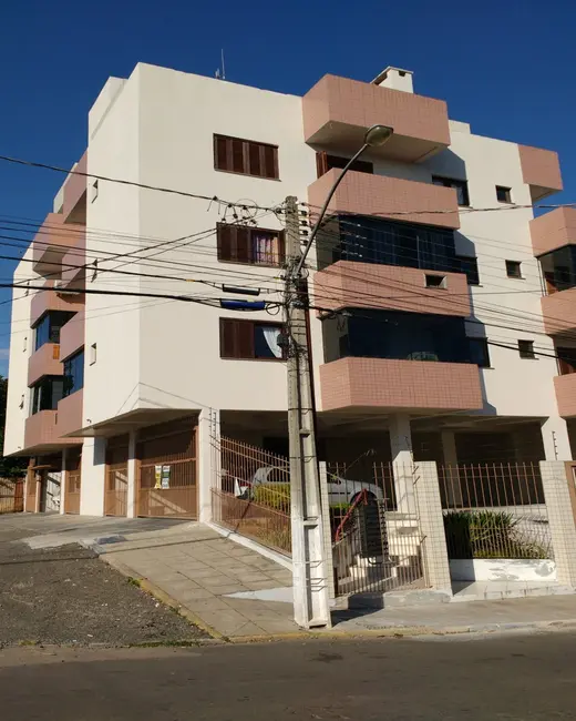 Foto 2 de Apartamento com 2 quartos à venda, 67m2 em Cachoeirinha - RS