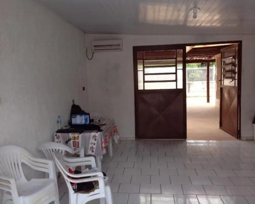 Foto 1 de Casa com 3 quartos à venda, 156m2 em Parque Ipiranga, Gravatai - RS
