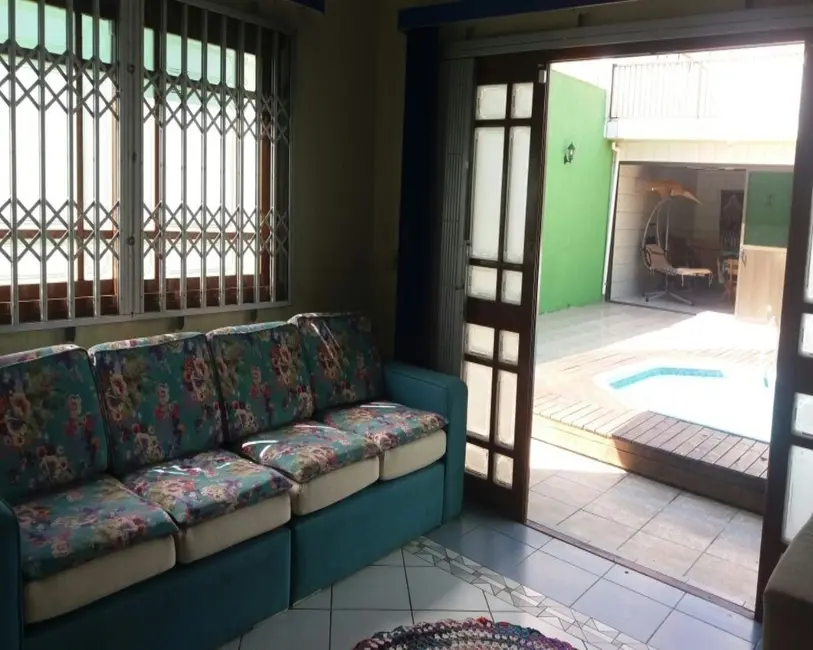 Foto 8 de Casa com 4 quartos à venda, 360m2 em Vila Jardim América, Cachoeirinha - RS