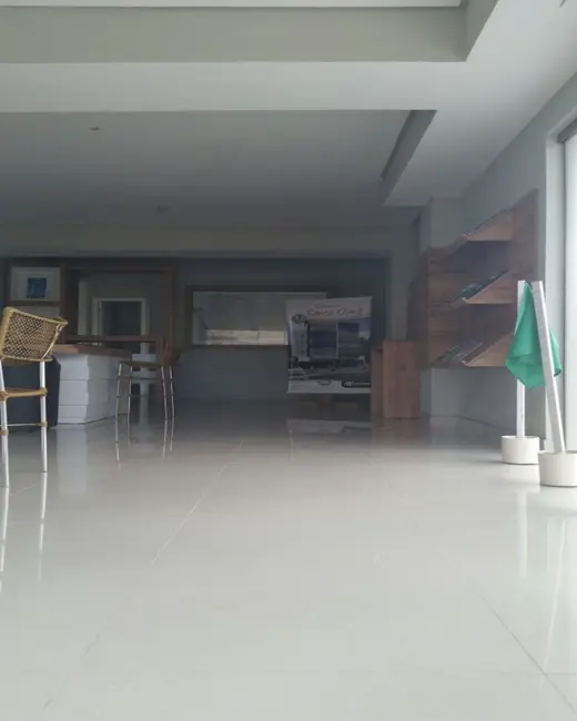 Loja à venda, 100m2 em Centro, Tramandai - RS - imagem 4 Foto 4 de Loja à venda, 100m2 em Centro, Tramandai - RS