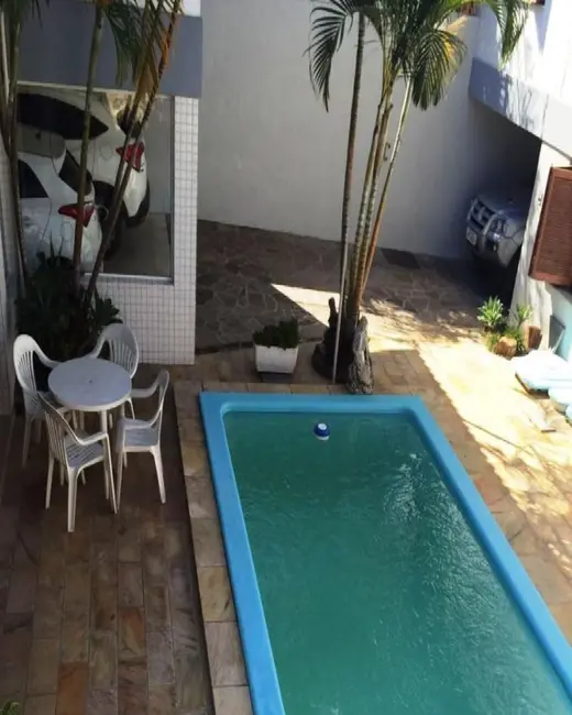 Foto 4 de Casa com 3 quartos à venda, 300m2 em Cachoeirinha - RS