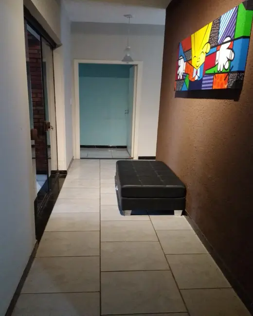 Foto 6 de Casa com 3 quartos à venda, 200m2 em Cachoeirinha - RS