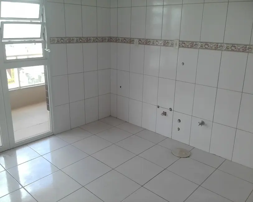 Apartamento com 2 quartos à venda, 275m2 em Vila Veranópolis, Cachoeirinha - RS - imagem 6 Foto 6 de Apartamento com 2 quartos à venda, 275m2 em Vila Veranópolis, Cachoeirinha - RS