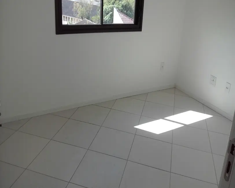 Foto 7 de Apartamento com 2 quartos à venda, 65m2 em Vila Imbui, Cachoeirinha - RS