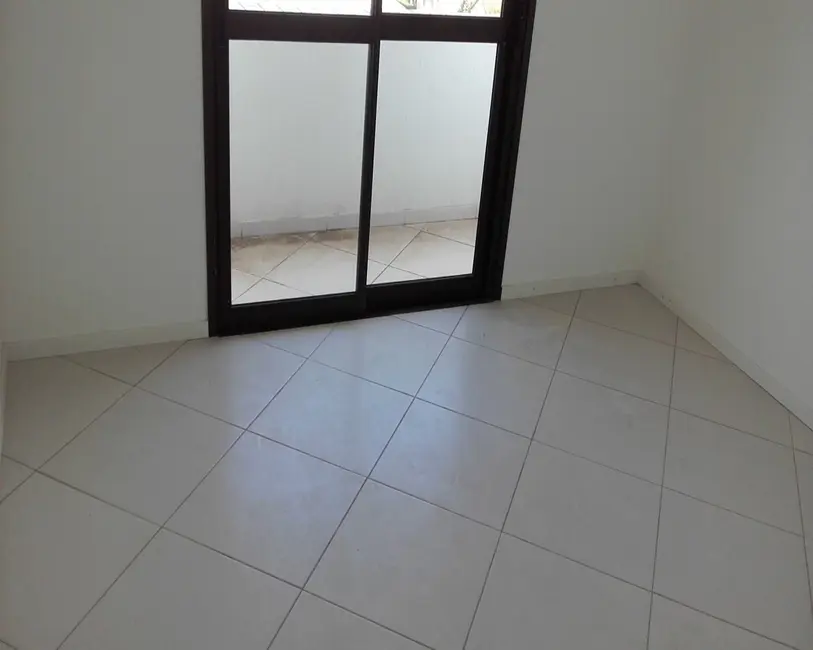 Foto 9 de Apartamento com 2 quartos à venda, 65m2 em Vila Imbui, Cachoeirinha - RS