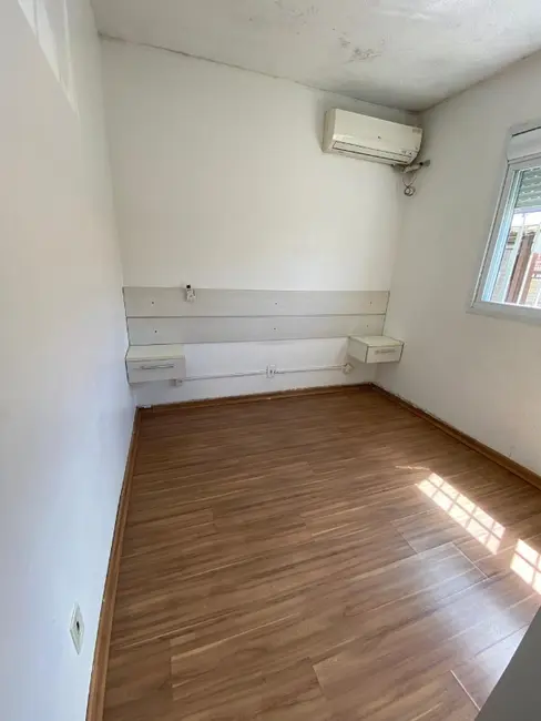 Foto 8 de Apartamento com 2 quartos à venda, 55m2 em Vila Imbui, Cachoeirinha - RS