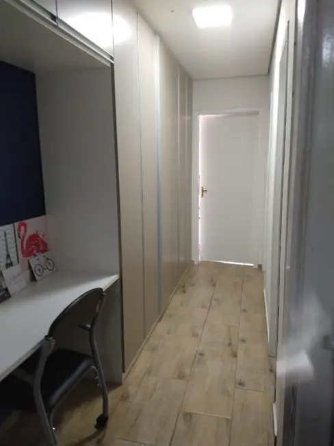 Casa com 2 quartos à venda, 110m2 em Parque da Matriz, Cachoeirinha - RS - imagem 4 Foto 4 de Casa com 2 quartos à venda, 110m2 em Parque da Matriz, Cachoeirinha - RS