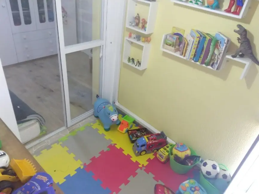 Casa com 2 quartos à venda, 110m2 em Parque da Matriz, Cachoeirinha - RS - imagem 9 Foto 9 de Casa com 2 quartos à venda, 110m2 em Parque da Matriz, Cachoeirinha - RS