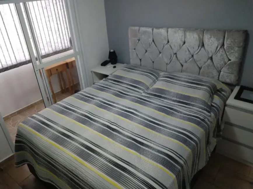 Casa com 2 quartos à venda, 110m2 em Parque da Matriz, Cachoeirinha - RS - imagem 6 Foto 6 de Casa com 2 quartos à venda, 110m2 em Parque da Matriz, Cachoeirinha - RS