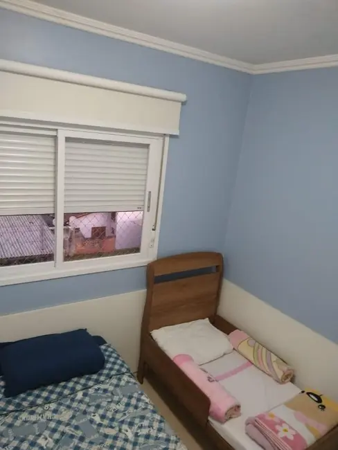 Foto 4 de Apartamento com 2 quartos à venda, 48m2 em Vila Silveira Martins, Cachoeirinha - RS