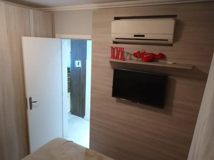 Foto 3 de Apartamento com 2 quartos à venda, 48m2 em Vila Silveira Martins, Cachoeirinha - RS