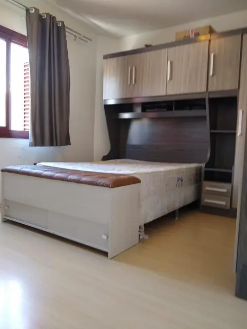 Foto 1 de Apartamento com 2 quartos à venda, 76m2 em Ponta Porã, Cachoeirinha - RS
