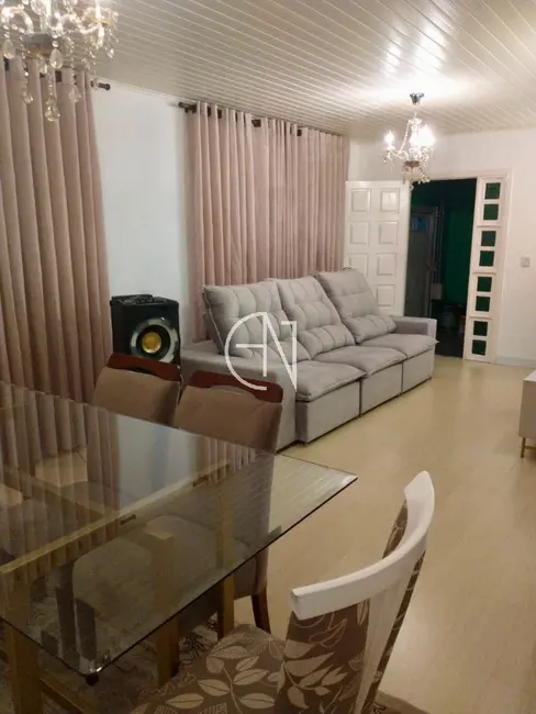 Foto 4 de Casa com 3 quartos à venda, 184m2 em Cruzeiro, Gravatai - RS