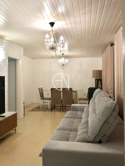 Foto 1 de Casa com 3 quartos à venda, 184m2 em Cruzeiro, Gravatai - RS