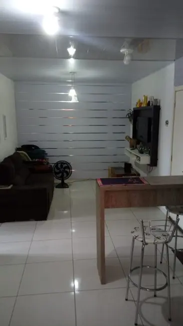 Foto 2 de Apartamento com 2 quartos à venda, 53m2 em Vila Imbui, Cachoeirinha - RS