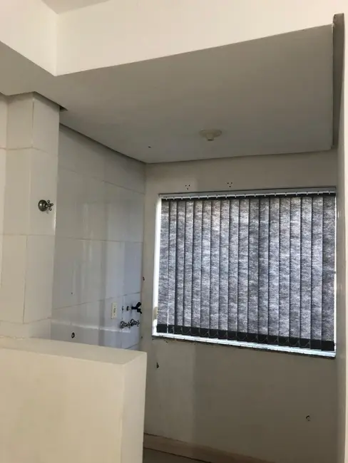 Foto 4 de Apartamento com 2 quartos à venda, 87m2 em Vila Imbui, Cachoeirinha - RS