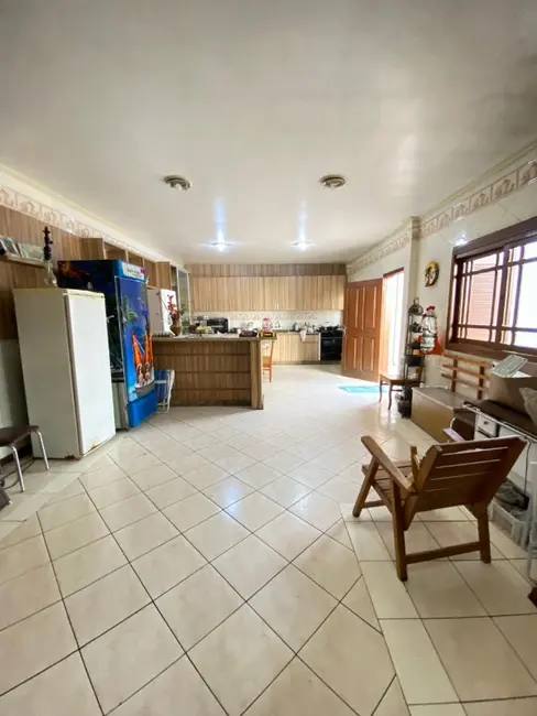 Foto 9 de Casa com 3 quartos à venda, 300m2 em Vila Eunice Nova, Cachoeirinha - RS