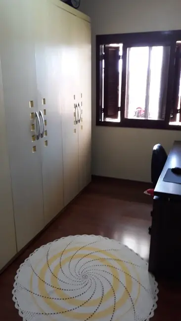 Casa com 3 quartos à venda, 69m2 em Gravatai - RS - imagem 8 Foto 8 de Casa com 3 quartos à venda, 69m2 em Gravatai - RS