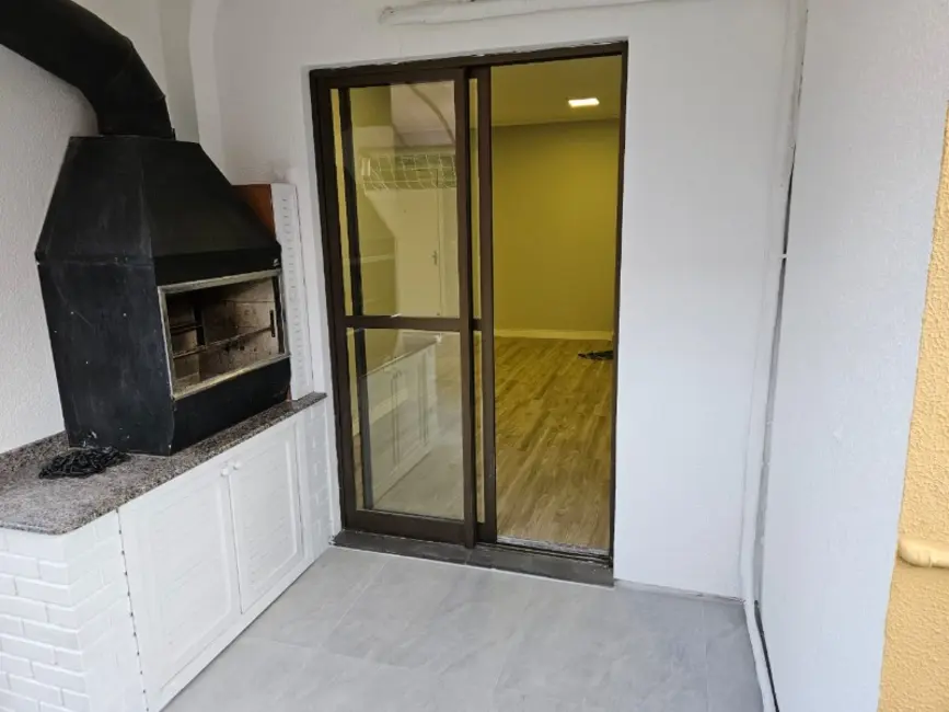 Foto 3 de Apartamento com 2 quartos à venda, 83m2 em Ponta Porã, Cachoeirinha - RS