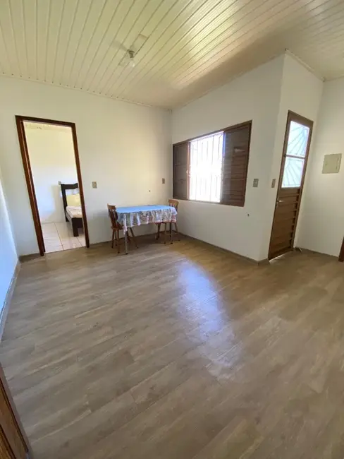 Foto 6 de Casa com 1 quarto à venda, 59m2 em Parque da Matriz, Cachoeirinha - RS