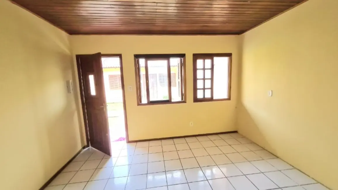 Foto 3 de Casa com 1 quarto à venda, 58m2 em Vila Cachoeirinha, Cachoeirinha - RS