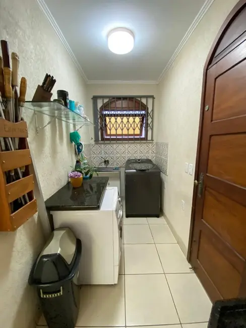 Foto 8 de Casa com 3 quartos à venda, 200m2 em Vila Eunice Nova, Cachoeirinha - RS