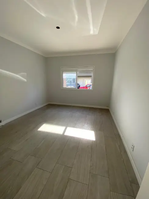 Casa com 3 quartos à venda, 94m2 em Gravatai - RS - imagem 4 Foto 4 de Casa com 3 quartos à venda, 94m2 em Gravatai - RS