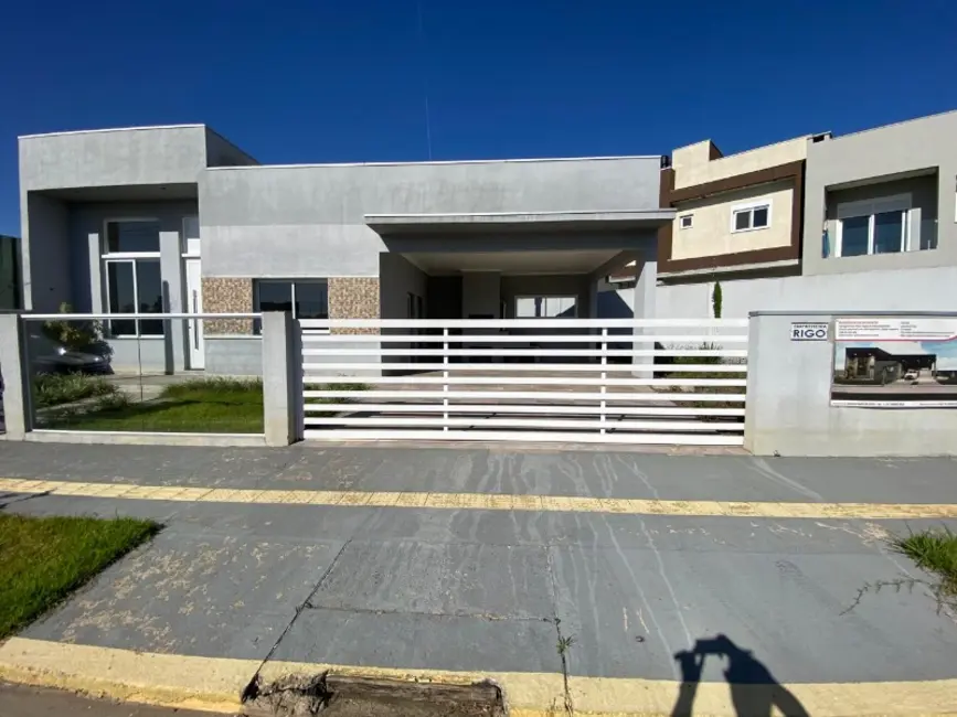 Foto 2 de Casa com 3 quartos à venda, 140m2 em Gravatai - RS