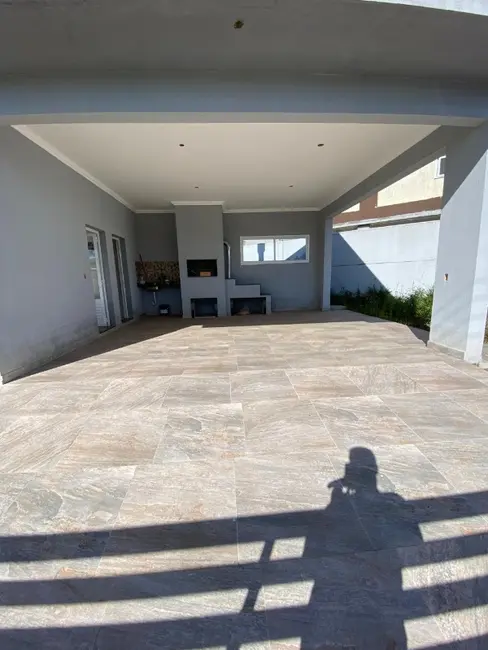 Foto 6 de Casa com 3 quartos à venda, 140m2 em Gravatai - RS