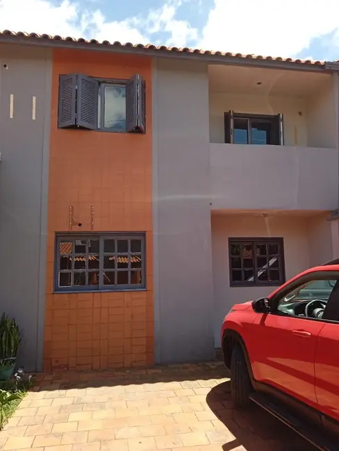 Foto 2 de Casa com 2 quartos à venda, 73m2 em Vila Cachoeirinha, Cachoeirinha - RS