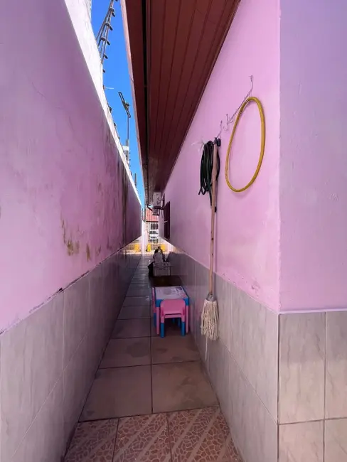 Casa com 2 quartos à venda, 140m2 em Parque da Matriz, Cachoeirinha - RS - imagem 6 Foto 6 de Casa com 2 quartos à venda, 140m2 em Parque da Matriz, Cachoeirinha - RS