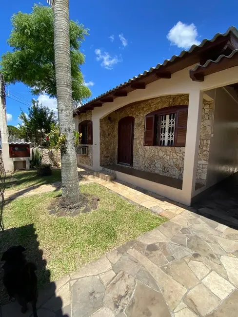 Foto 1 de Casa com 3 quartos à venda, 220m2 em Vila Cachoeirinha, Cachoeirinha - RS