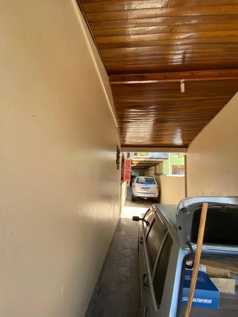 Foto 3 de Casa com 3 quartos à venda, 220m2 em Vila Cachoeirinha, Cachoeirinha - RS