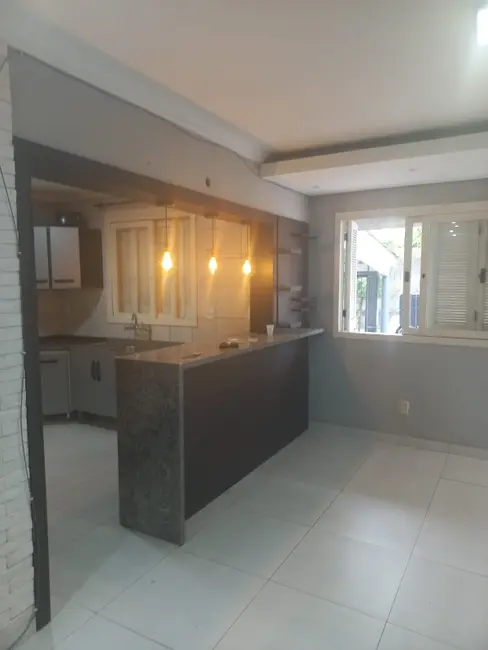 Foto 4 de Casa com 2 quartos à venda, 82m2 em COHAB, Cachoeirinha - RS