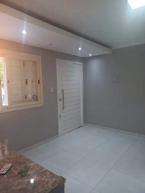Foto 7 de Casa com 2 quartos à venda, 82m2 em COHAB, Cachoeirinha - RS