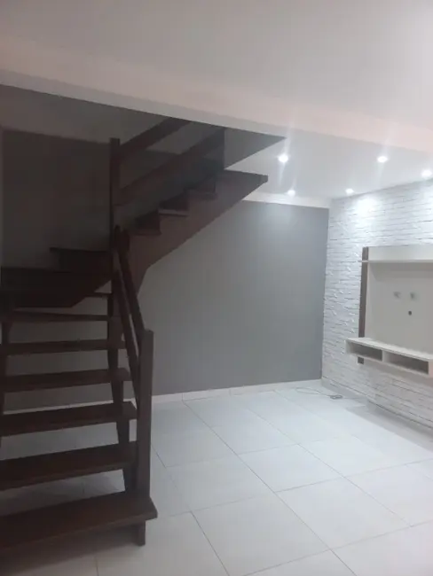 Foto 6 de Casa com 2 quartos à venda, 82m2 em COHAB, Cachoeirinha - RS