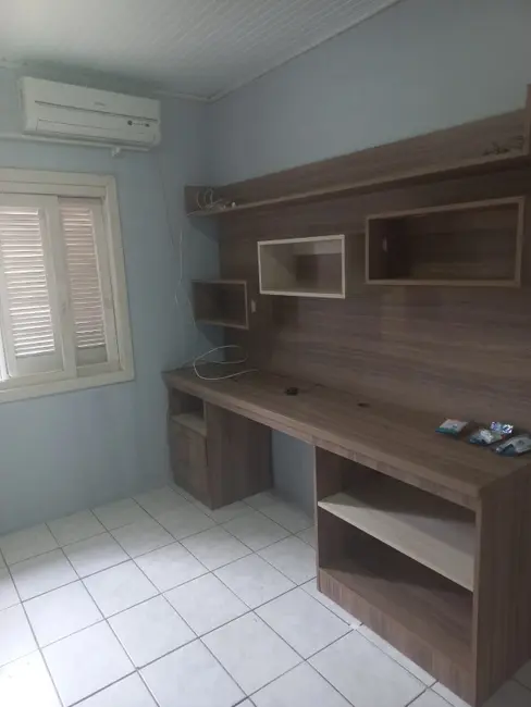 Foto 8 de Casa com 2 quartos à venda, 82m2 em COHAB, Cachoeirinha - RS