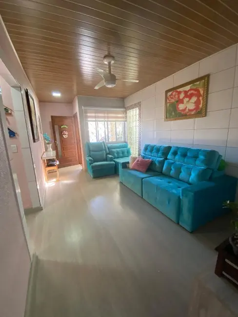 Casa com 2 quartos à venda, 130m2 em Parque da Matriz, Cachoeirinha - RS - imagem 9 Foto 9 de Casa com 2 quartos à venda, 130m2 em Parque da Matriz, Cachoeirinha - RS