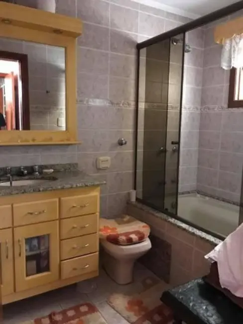 Apartamento com 3 quartos à venda, 131m2 em Vila Eunice Nova, Cachoeirinha - RS - imagem 8 Foto 8 de Apartamento com 3 quartos à venda, 131m2 em Vila Eunice Nova, Cachoeirinha - RS